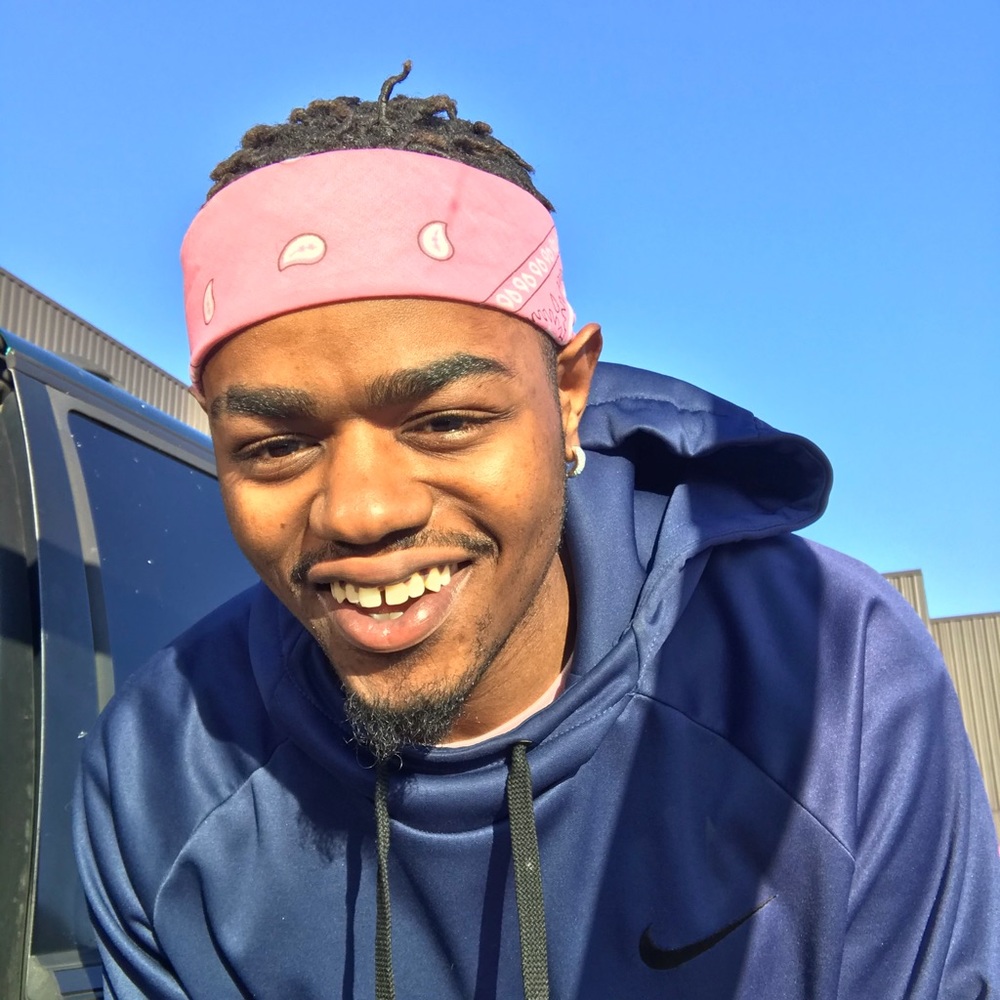 Meet your Posher, Khalil